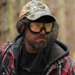 Mosquito net with polarized sunglass